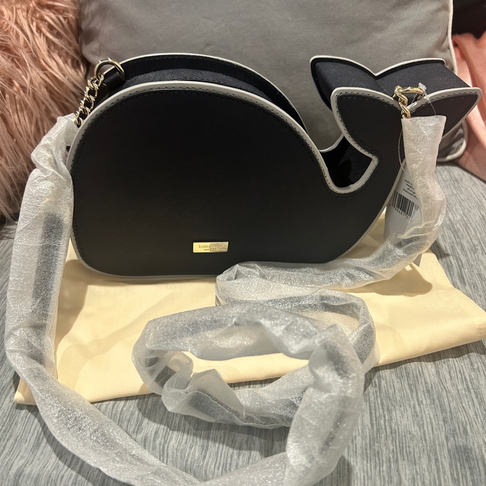 NWT Kate Spade Off We Go Whale Crossbody Bag - Picture 3 of 5